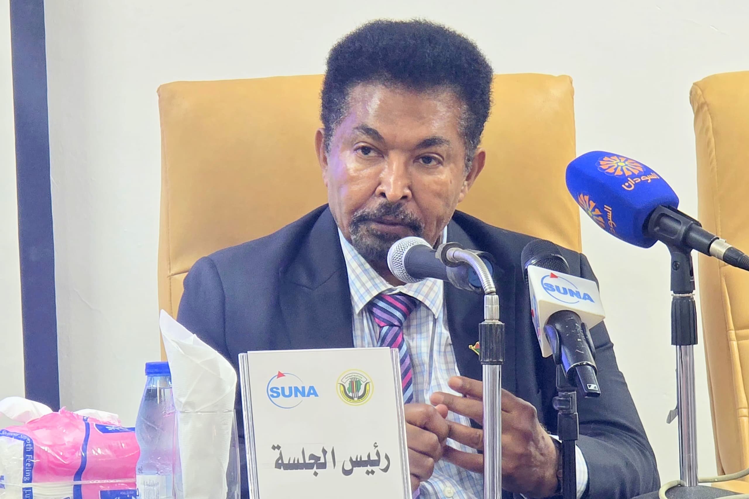 وزير الثروة الحيوانية والسمكية يؤكد أهمية الجلود في رفد الإقتصاد الوطني