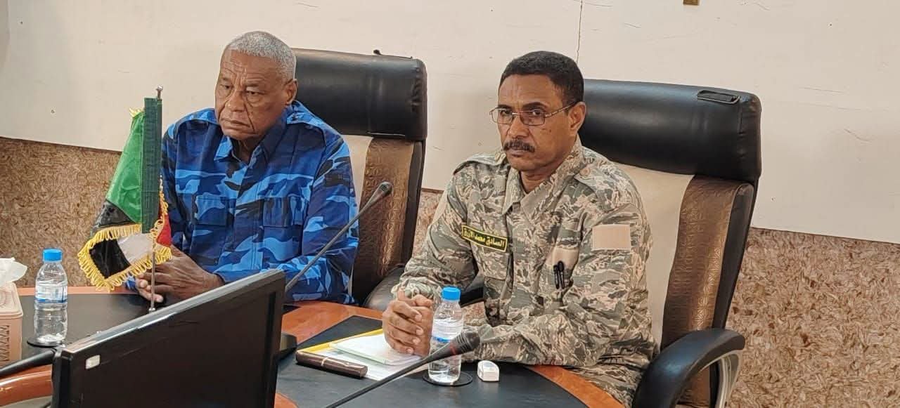وزير الداخلية يتعهد بمعالجة الإشكاليات التي تواجه ولاية كسلا