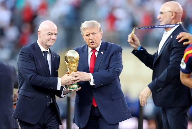 كاس العالم.. هل كانت السياسة حاضرة؟!